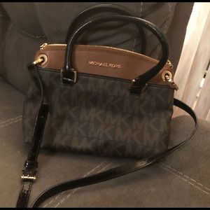 Michael Kors cross body